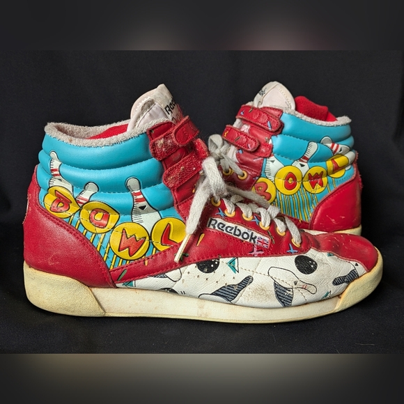 Vintage Reeboks - Picture 3 of 7